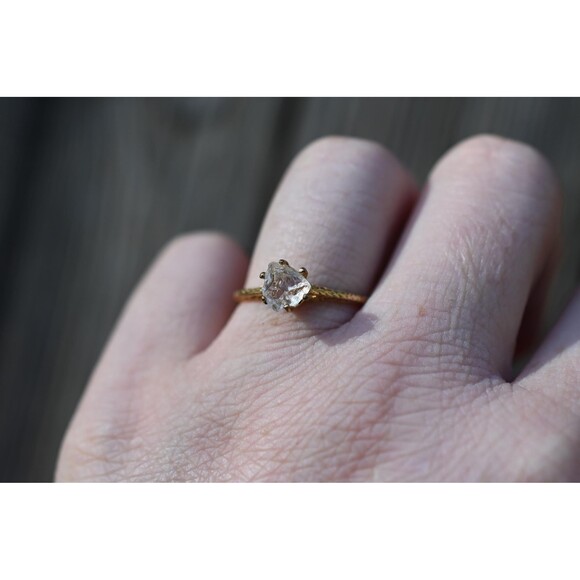 Unbranded Jewelry - Engagement ring 10k yellow gold and Lake County diamond ring